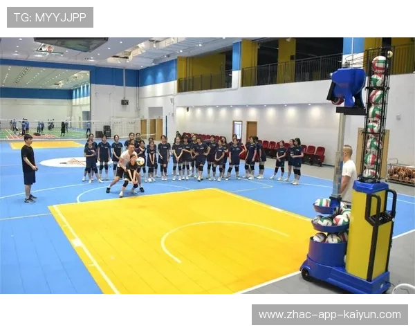 特色青训营地“互联网+”模式推动行业快速发展，行业格局渐明，特色训练营